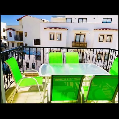 Chayenne S Larnaca